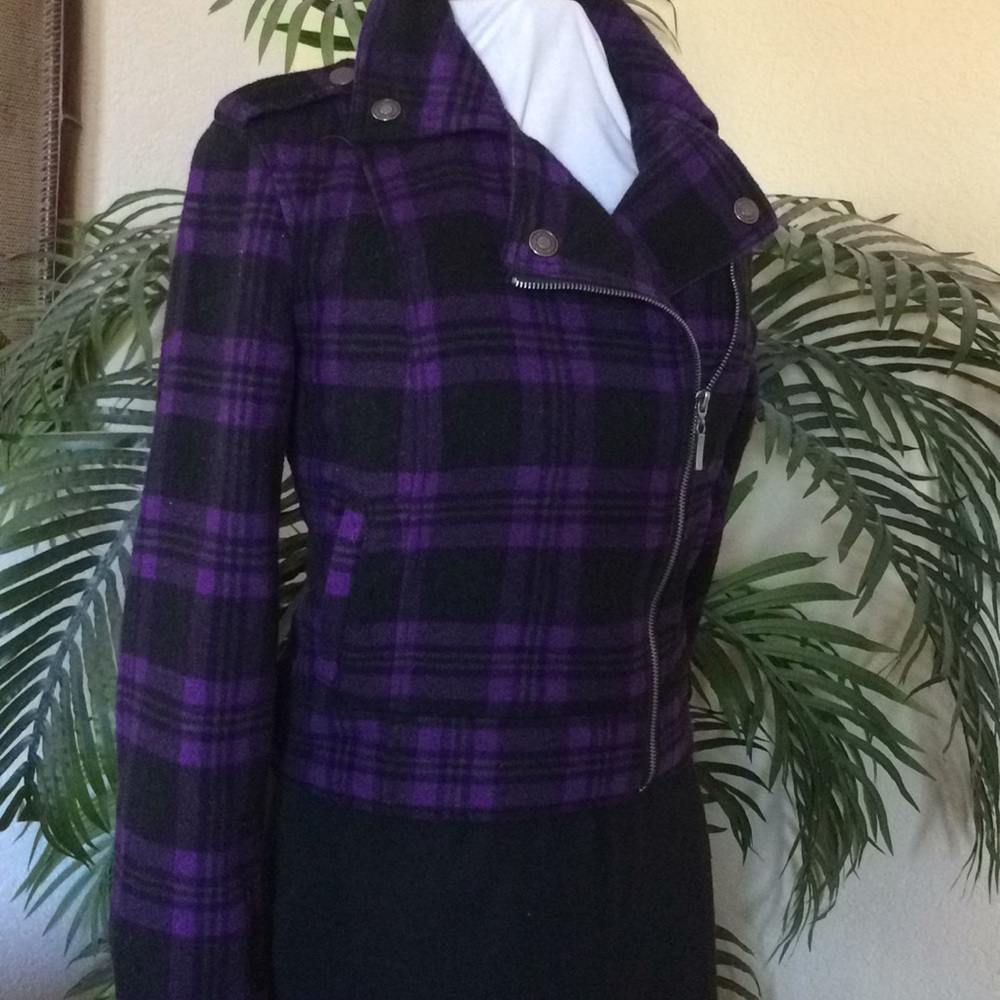 Jacket Sz SP Aeropostale purple/black plaid